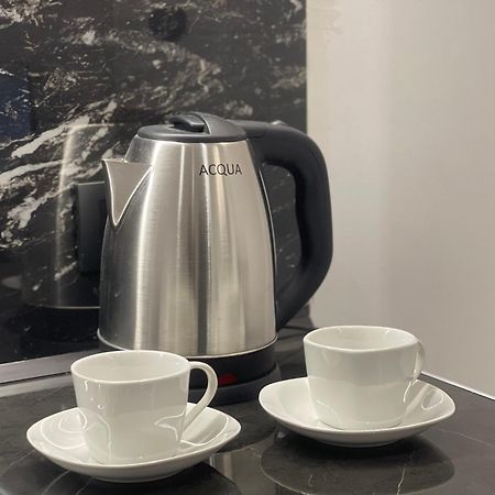 Am Luxury Apartment Тирана Экстерьер фото