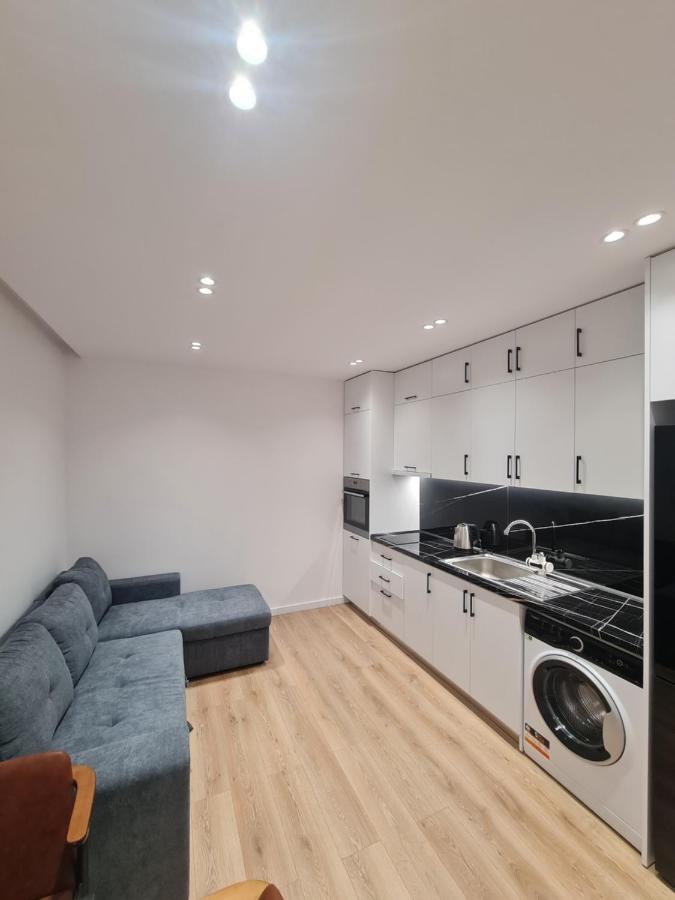 Am Luxury Apartment Тирана Экстерьер фото