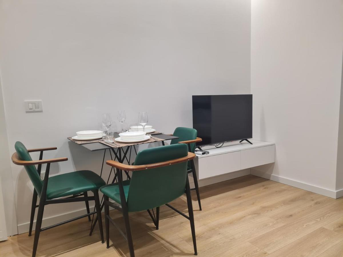 Am Luxury Apartment Тирана Экстерьер фото