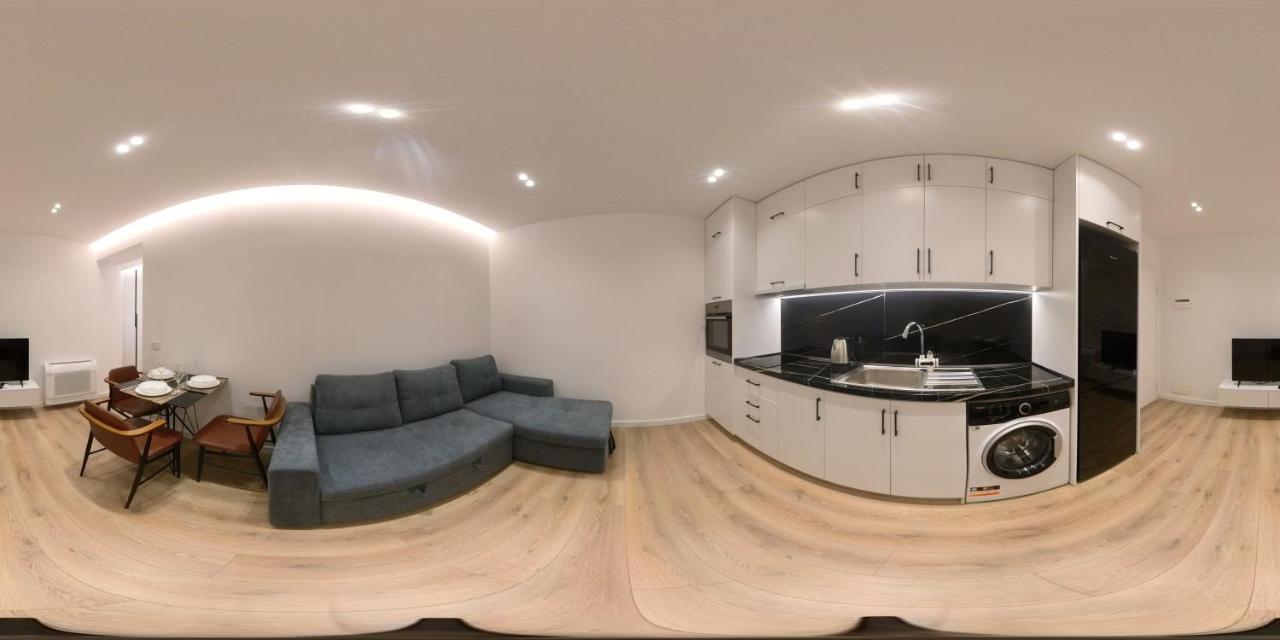 Am Luxury Apartment Тирана Экстерьер фото