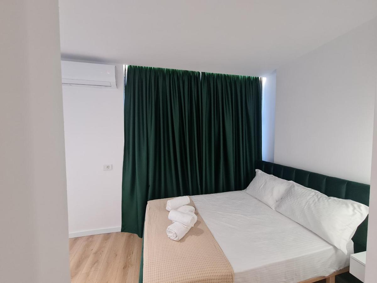 Am Luxury Apartment Тирана Экстерьер фото