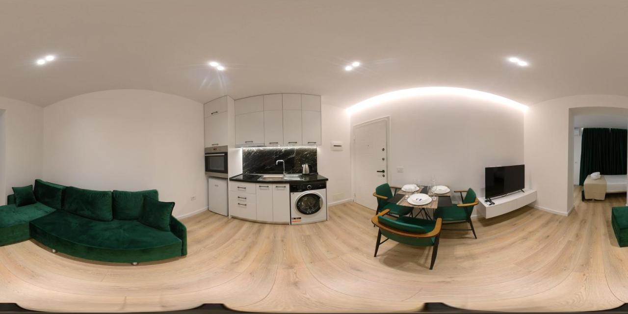 Am Luxury Apartment Тирана Экстерьер фото