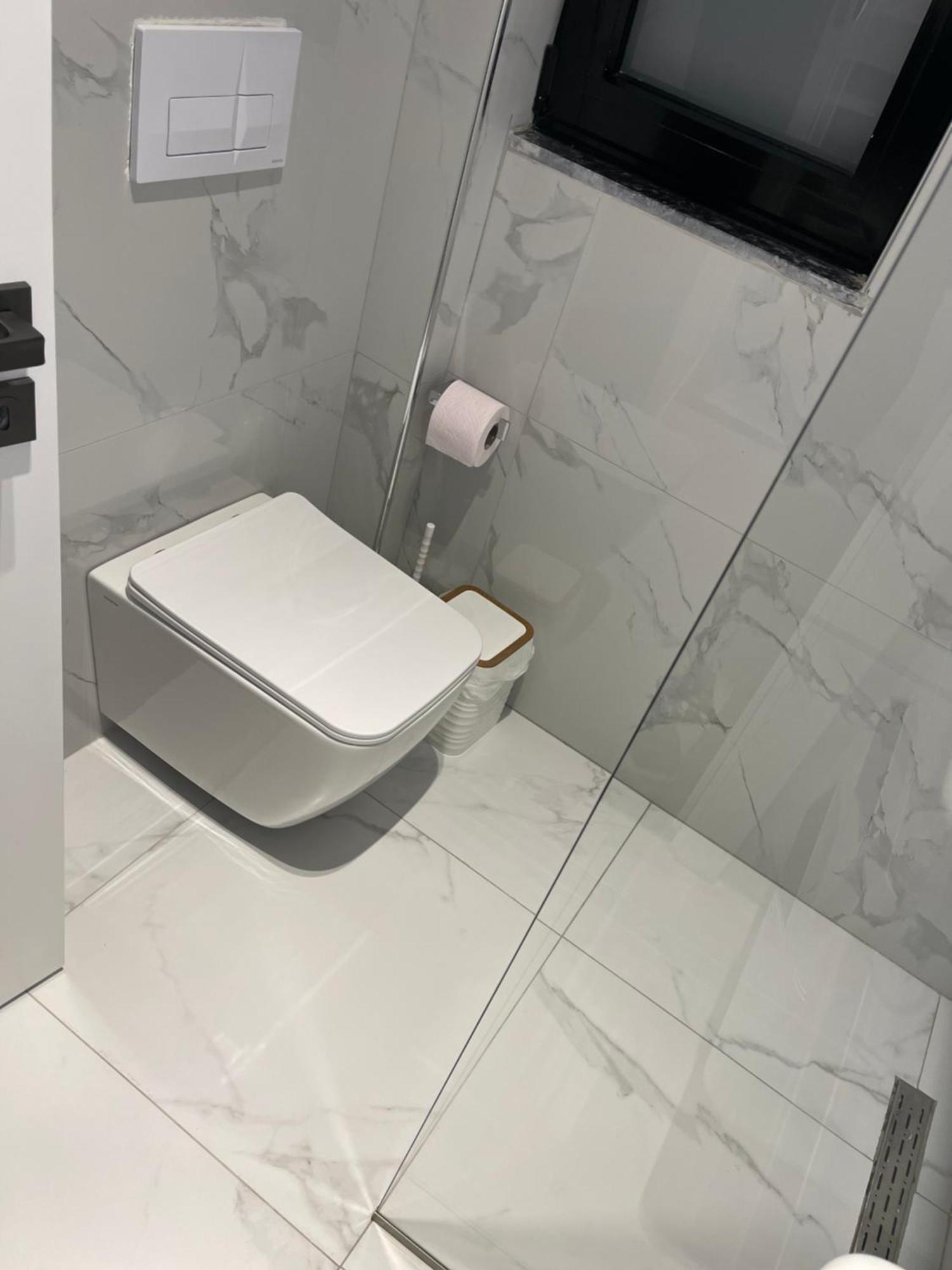 Am Luxury Apartment Тирана Экстерьер фото